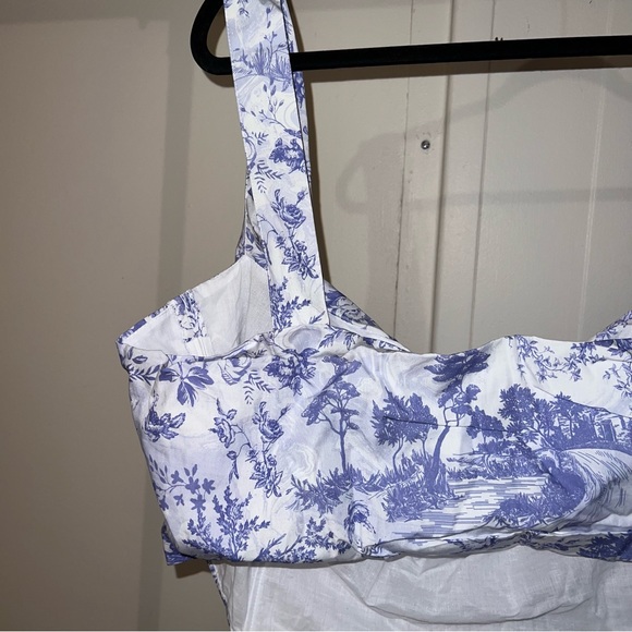 ASOS Luxe US Size 24 Cowl Neck Crop Top Lavender/Blue/White Floral Pattern - Picture 4 of 6